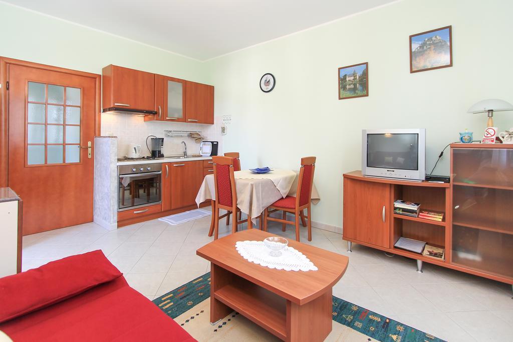 Apartments Silvia Porec Ngoại thất bức ảnh